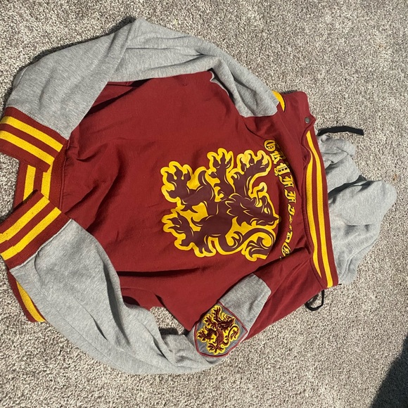 Used - Picture 2 of 2